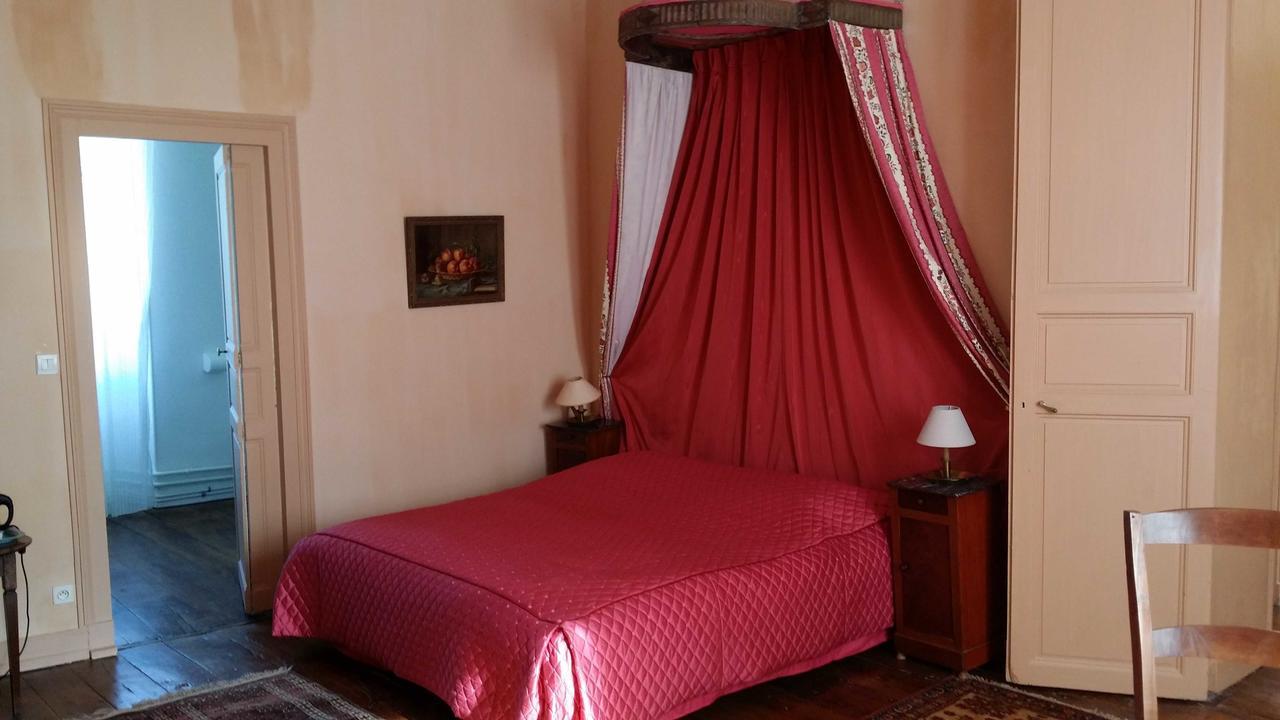 Touvre Chateau Manoir De La Leche الغرفة الصورة